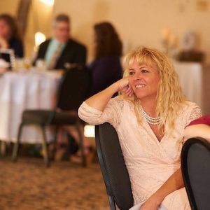 Meet your Posher, Suzanne